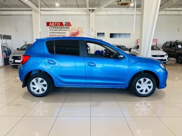 Renault Sandero II с пробегом 2016 года, цена 1 030 000 рублей, 37290 км, хэтчбек, Автокод Объявления