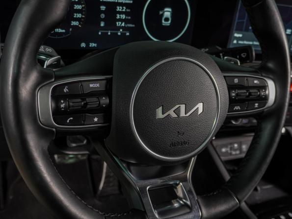 Kia K5 III Рестайлинг с пробегом 2024 года, цена 4 719 000 рублей, 31111 км, седан, Автокод Объявления