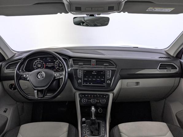 Volkswagen Tiguan II с пробегом 2017 года, цена 2 400 000 рублей, 137141 км, внедорожник, Автокод Объявления
