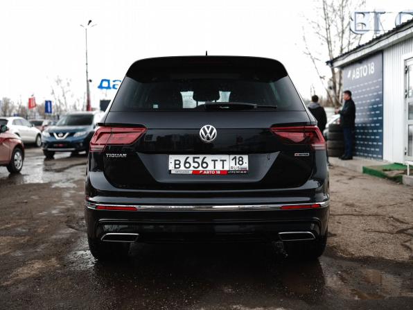 Volkswagen Tiguan II Рестайлинг с пробегом 2020 года, цена 4 199 000 рублей, 56690 км, внедорожник, Автокод Объявления