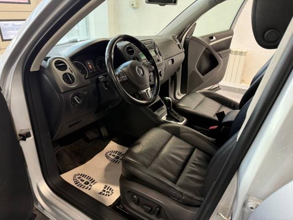 Volkswagen Tiguan I Рестайлинг с пробегом 2011 года, цена 1 200 000 рублей, 256453 км, внедорожник, Автокод Объявления