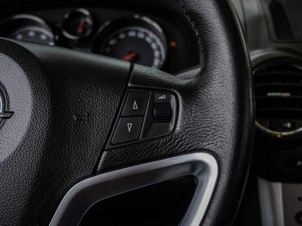 Opel Antara I Рестайлинг с пробегом 2012 года, цена 1 150 000 рублей, 181559 км, внедорожник, Автокод Объявления