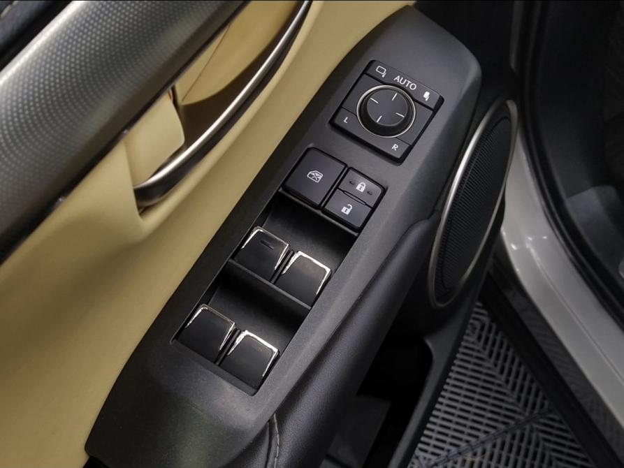 Lexus NX I Рестайлинг Екатеринбург  - изображение 8