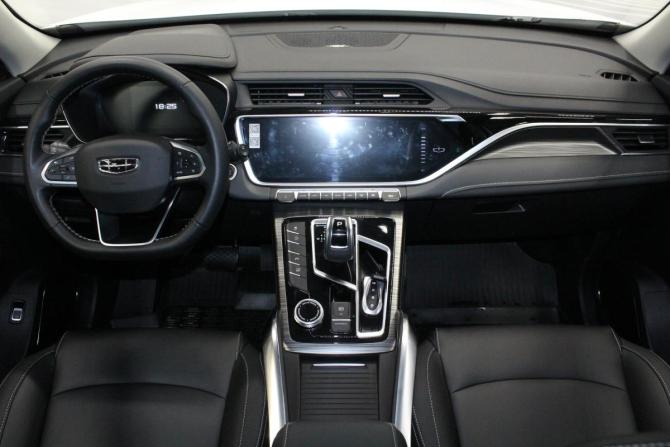 Geely Atlas Pro с пробегом 2024 года, цена 2 179 000 рублей, 31600 км, внедорожник, Автокод Объявления