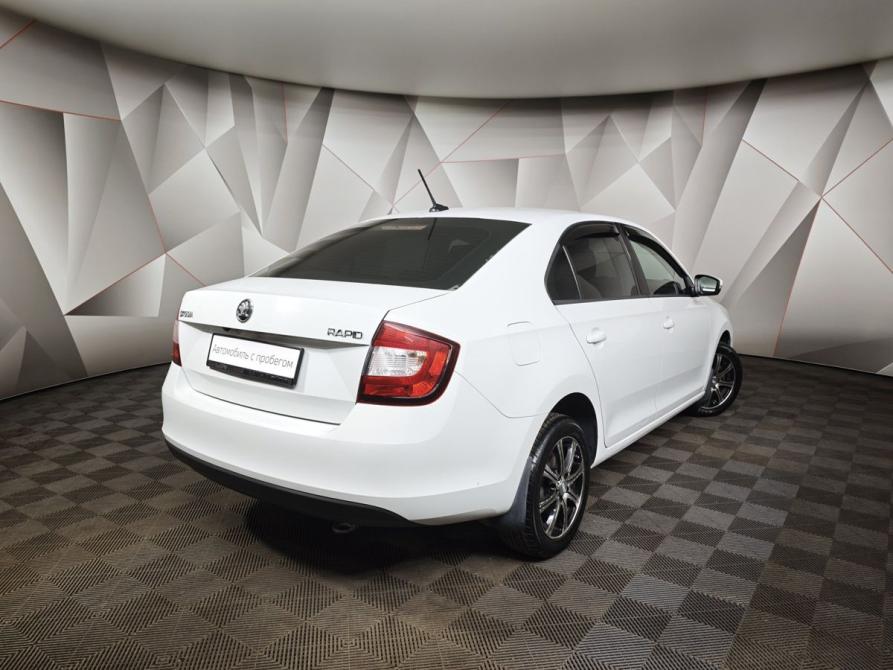 Skoda Rapid I Рестайлинг Москва  - изображение 2