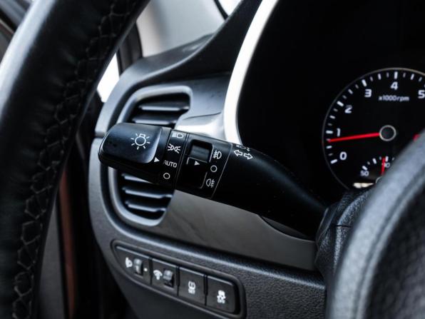 Kia Rio IV Рестайлинг с пробегом 2021 года, цена 1 780 000 рублей, 114859 км, седан, Автокод Объявления