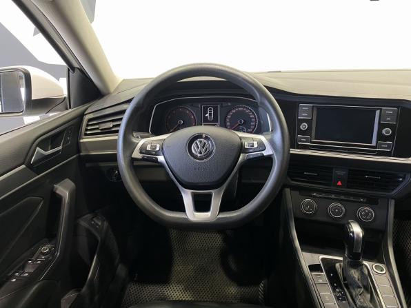 Volkswagen Jetta VII с пробегом 2020 года, цена 1 659 900 рублей, 127254 км, седан, Автокод Объявления