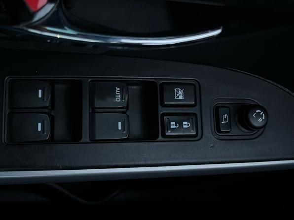 Suzuki SX4 II (S-Cross) с пробегом 2014 года, цена 1 090 000 рублей, 126096 км, хэтчбек, Автокод Объявления