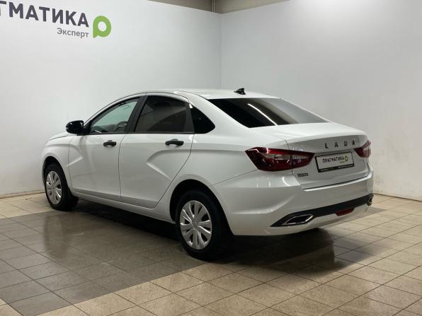 Lada (ВАЗ) Vesta I Рестайлинг (NG) с пробегом 2024 года, цена 1 149 000 рублей, 52000 км, седан, Автокод Объявления