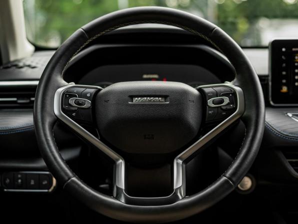Haval Jolion I с пробегом 2022 года, цена 1 580 000 рублей, 73022 км, внедорожник, Автокод Объявления