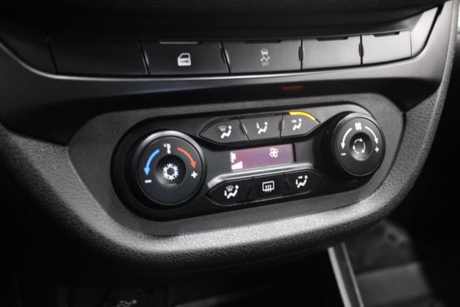 Lada (ВАЗ) Vesta I с пробегом 2017 года, цена 729 000 рублей, 130000 км, седан, Автокод Объявления