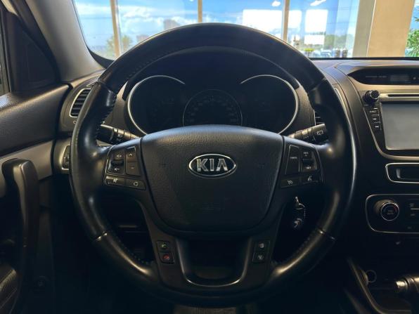 Kia Sorento II Рестайлинг с пробегом 2013 года, цена 1 680 000 рублей, 195000 км, внедорожник, Автокод Объявления