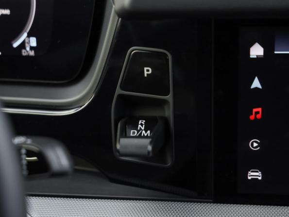 Porsche Cayenne III Рестайлинг с пробегом 2025 года, цена 17 490 000 рублей, 6114 км, внедорожник, Автокод Объявления