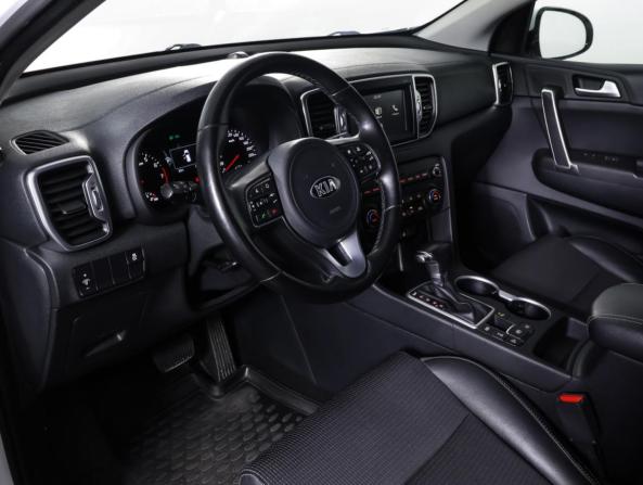 Kia Sportage IV с пробегом 2018 года, цена 1 985 000 рублей, 124610 км, внедорожник, Автокод Объявления