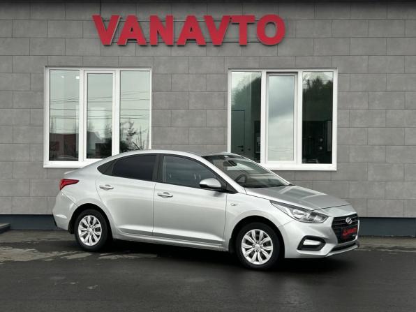 Hyundai Solaris II с пробегом 2018 года, цена 1 270 000 рублей, 91253 км, седан, Автокод Объявления