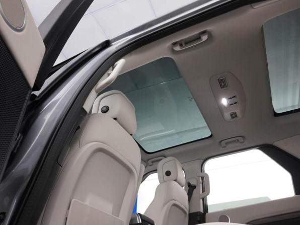 Land Rover Discovery V Рестайлинг с пробегом 2020 года, цена 6 999 046 рублей, 43050 км, внедорожник, Автокод Объявления
