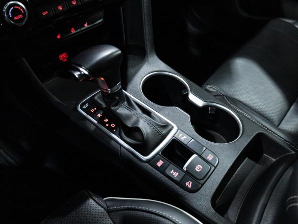 Kia Sportage IV Рестайлинг с пробегом 2021 года, цена 2 599 700 рублей, 63276 км, внедорожник, Автокод Объявления