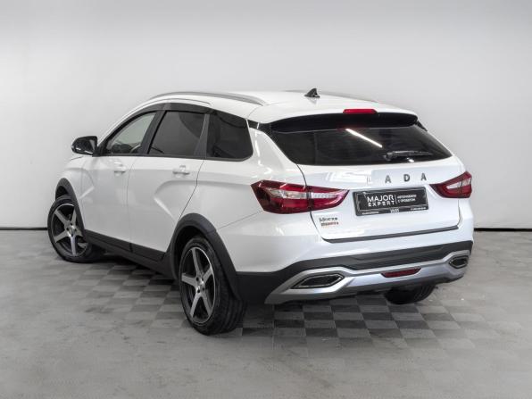 Lada (ВАЗ) Vesta I Рестайлинг (NG) с пробегом 2024 года, цена 1 590 000 рублей, 37794 км, универсал, Автокод Объявления