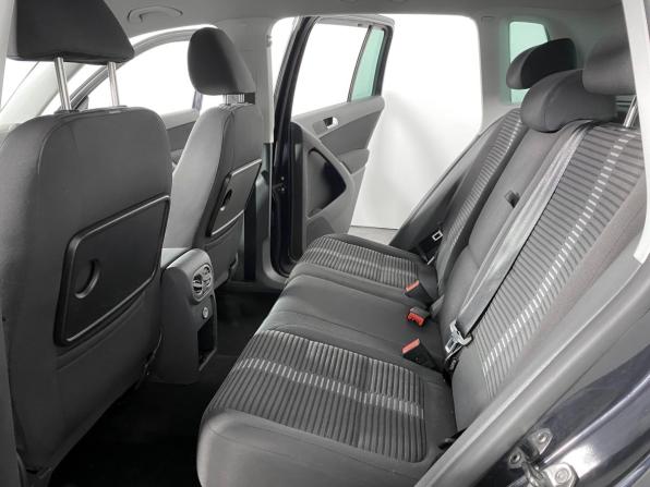 Volkswagen Tiguan I с пробегом 2010 года, цена 883 000 рублей, 252146 км, внедорожник, Автокод Объявления