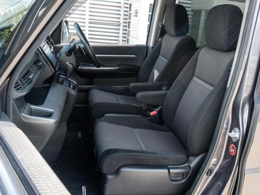 Honda Stepwgn V Краснодар  - изображение 8