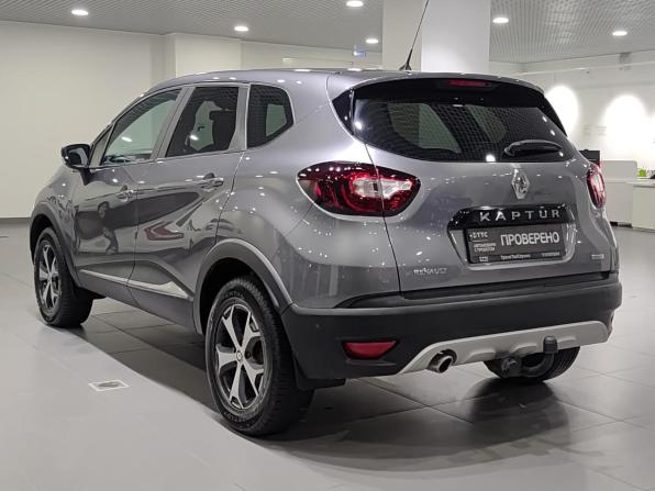 Renault Kaptur I с пробегом 2019 года, цена 1 646 000 рублей, 137821 км, внедорожник, Автокод Объявления