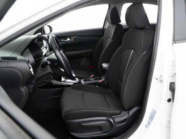 Kia Cerato IV с пробегом 2020 года, цена 2 143 444 рубля, 45871 км, седан, Автокод Объявления