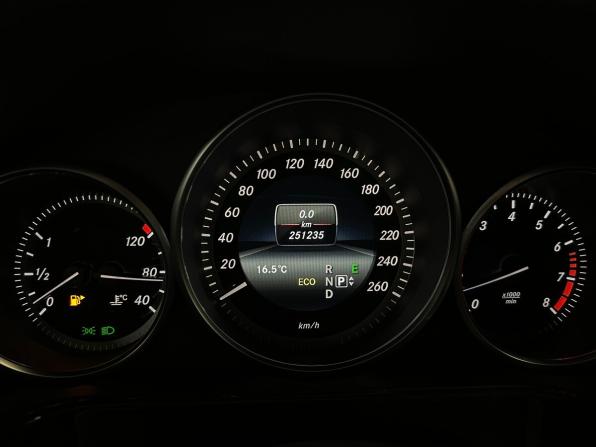 Mercedes-Benz E-Класс IV (W212 S212 C207) Рестайлинг с пробегом 2013 года, цена 1 430 000 рублей, 251233 км, седан, Автокод Объявления