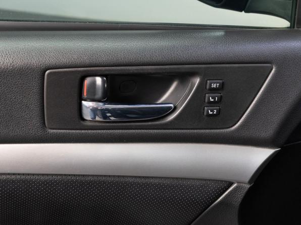 Subaru Legacy V с пробегом 2011 года, цена 1 100 000 рублей, 177522 км, седан, Автокод Объявления