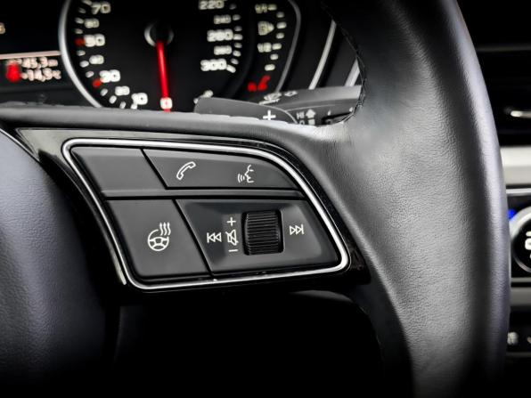 Audi A4 V (B9) Рестайлинг с пробегом 2022 года, цена 3 590 000 рублей, 39147 км, седан, Автокод Объявления