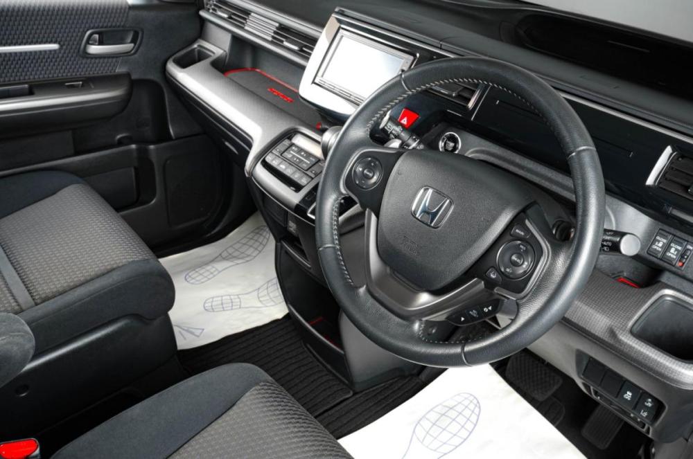 Honda Stepwgn V Тюмень  - изображение 8