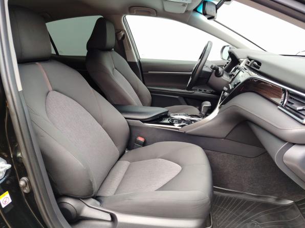 Toyota Camry VIII (XV70) с пробегом 2018 года, цена 1 999 000 рублей, 247018 км, седан, Автокод Объявления
