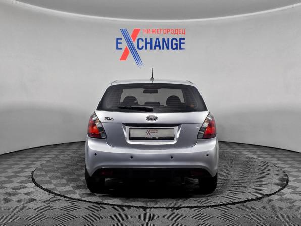 Kia Rio II Рестайлинг с пробегом 2010 года, цена 339 000 рублей, 245330 км, хэтчбек, Автокод Объявления