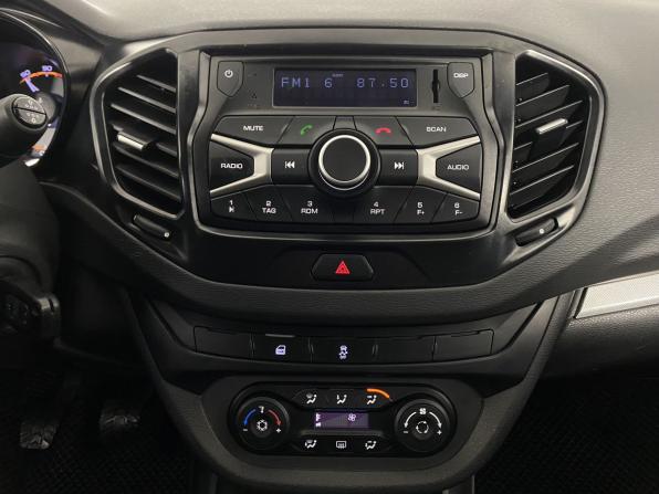 Lada (ВАЗ) Vesta I с пробегом 2019 года, цена 999 000 рублей, 71540 км, седан, Автокод Объявления