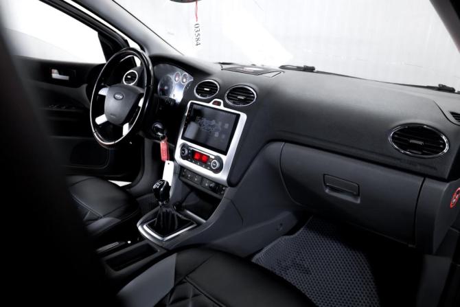Ford Focus II Рестайлинг с пробегом 2007 года, цена 450 000 рублей, 210000 км, седан, Автокод Объявления