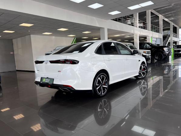 Kaiyi E5 с пробегом 2023 года, цена 1 345 000 рублей, 27725 км, седан, Автокод Объявления