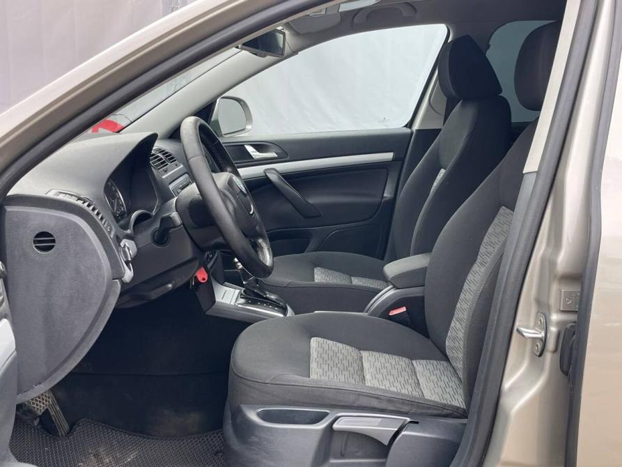 Skoda Octavia II (A5) Рестайлинг Ярославль  - изображение 9