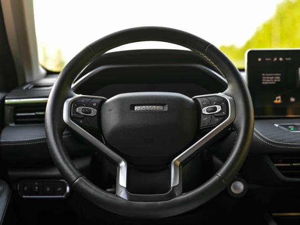 Haval Jolion I Рестайлинг с пробегом 2024 года, цена 2 088 000 рублей, 33076 км, внедорожник, Автокод Объявления