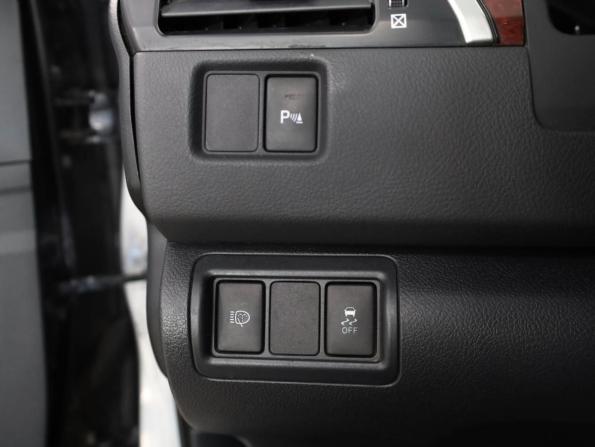 Toyota Camry VII (XV50) с пробегом 2012 года, цена 1 799 000 рублей, 178661 км, седан, Автокод Объявления
