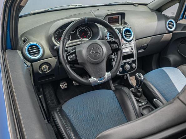Opel Corsa OPC D с пробегом 2008 года, цена 999 000 рублей, 172085 км, хэтчбек, Автокод Объявления