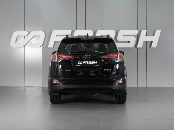 Toyota RAV4 IV (XA40) Рестайлинг с пробегом 2019 года, цена 2 347 030 рублей, 180675 км, внедорожник, Автокод Объявления
