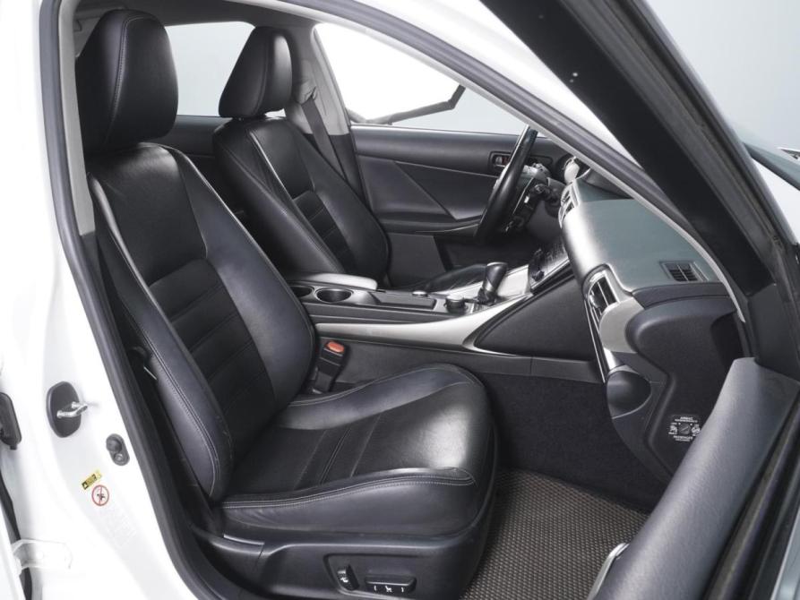 Lexus IS III Ростов-на-Дону  - изображение 8