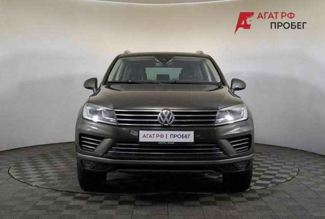 Volkswagen Touareg II Рестайлинг с пробегом 2017 года, цена 2 200 000 рублей, 292828 км, внедорожник, Автокод Объявления