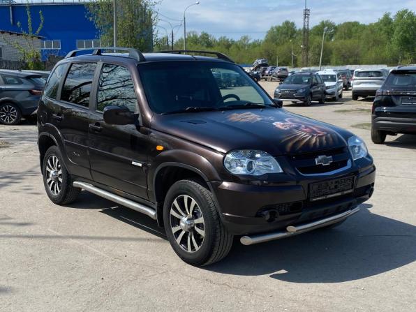 Chevrolet Niva I Рестайлинг с пробегом 2011 года, цена 449 000 рублей, 142684 км, внедорожник, Автокод Объявления