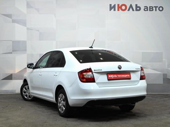Skoda Rapid I с пробегом 2017 года, цена 1 240 000 рублей, 86653 км, лифтбек, Автокод Объявления