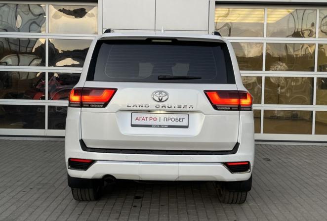 Toyota Land Cruiser 300 Series с пробегом 2021 года, цена 8 800 000 рублей, 121269 км, внедорожник, Автокод Объявления