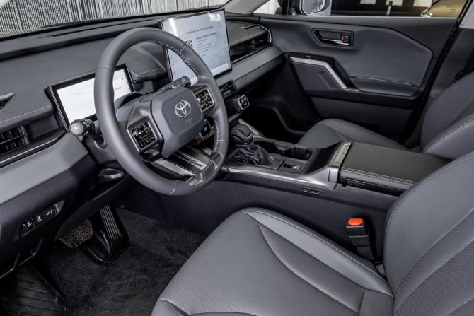 Toyota RAV4 VI (XA60) с пробегом 2026 года, цена 4 500 000 рублей, 14 км, внедорожник, Автокод Объявления