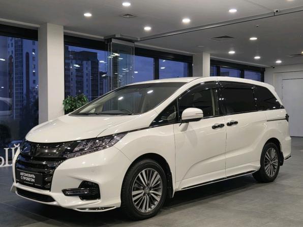 Honda Odyssey V Рестайлинг с пробегом 2017 года, цена 2 400 000 рублей, 159306 км, минивэн, Автокод Объявления