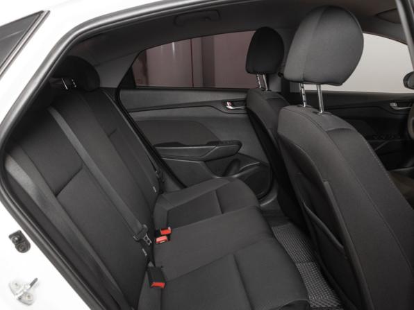 Hyundai Solaris II с пробегом 2018 года, цена 1 265 800 рублей, 146299 км, седан, Автокод Объявления