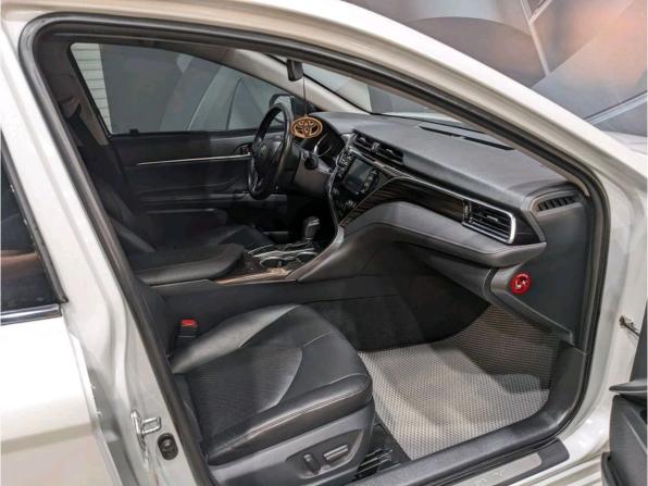 Toyota Camry VIII (XV70) с пробегом 2018 года, цена 2 495 000 рублей, 162700 км, седан, Автокод Объявления