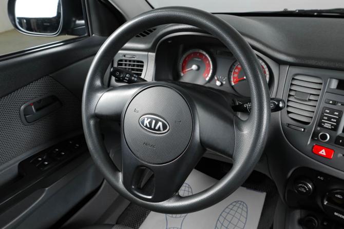 Kia Rio II Рестайлинг с пробегом 2011 года, цена 829 000 рублей, 128279 км, хэтчбек, Автокод Объявления